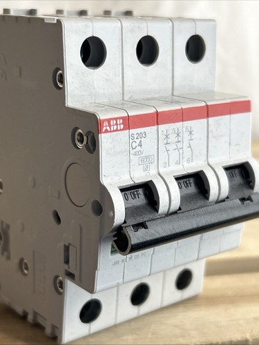 Abb dreifach - abb,