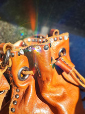 Campomaggi Leder Tasche mit Nieten Strasssteinen Beuteltasche cognac braun