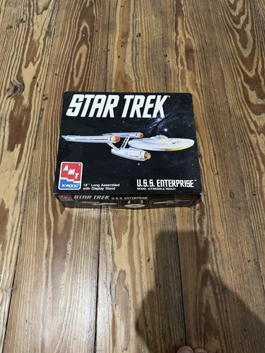Star trek modellbausätze - star, uss