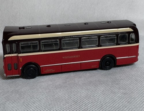 Metallmodell eines busses - eines, 1