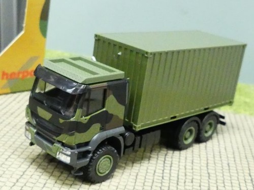 Herpa iveco trakker - herpa, 6x6