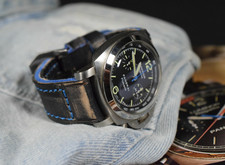 UHRENARMBAND SCHWARZ BLAU 26