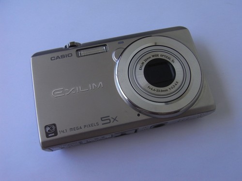 Casio exilim zs10 - casio,