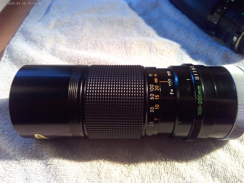Canon zoom lens 100 - fd, 100-200mm