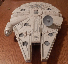 Modell Star Wars "Milleniumfalke", Modell 46cm lang, 34cm breit           (1288)