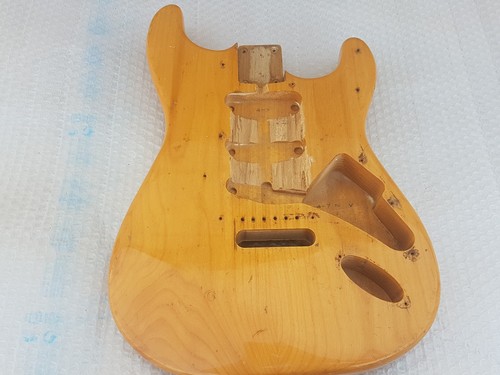 Tokai natural str body - str*t,