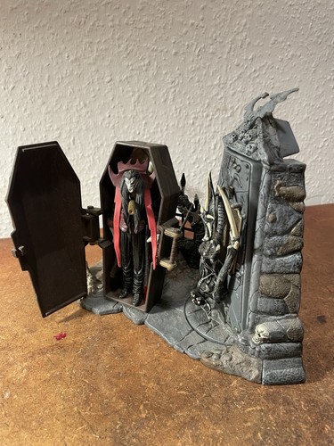 Mcfarlane monsters dracula - monsters,