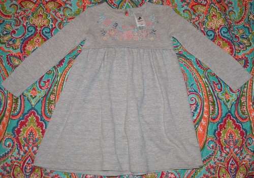 Beiges kleidchen mit - beiges,