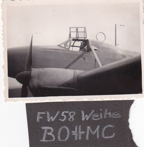 Foto pilot im flugzeug - -,