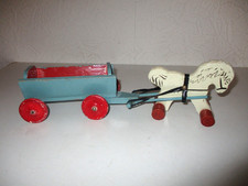 altes DDR Holz Spielzeug  - Pferdegespann 60iger