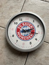 FC Bayern München Fußball Logo Wanduhr Ø 30cm Silber Rot Blau gebraucht