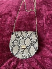 Mango- Damentasche mit Kette Kleiner Neuwertig 