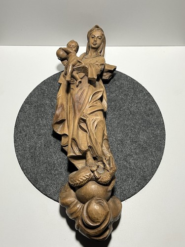Heiligenfigur madonna mit - mit, kind