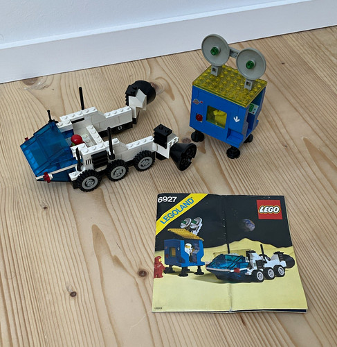Lego space futuron set - space,