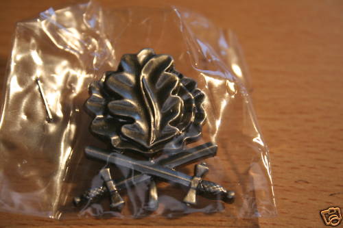 Ausverkauf pin eichenlaub - pin,