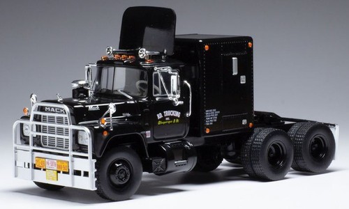 Ixo tr00 1966 mack series - 1966, r-series
