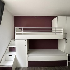 Jugendzimmer Mit Drei (3) Betten!