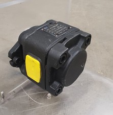 Hydraulik - Zahnradpumpe 32L & 10L Gusseisen ,Hochdruck, Flansch