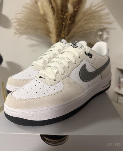 Nike air force lv8 - nike,