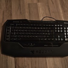 Roccat Isku FX Multicolor Modell black Gaming-Tastatur – gebraucht USB
