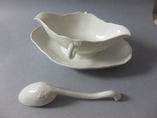 KPM Berlin Zeptermarke 1 Wahl Neuglatt Weiß  Porzellan Sauciere mit Löffel