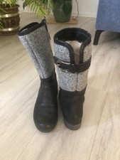 GEFÜTTERTE THINK STIEFEL