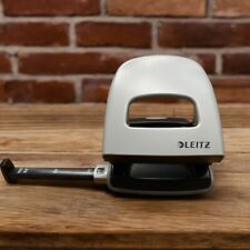 Leitz Locher 5008 Nexxt grau