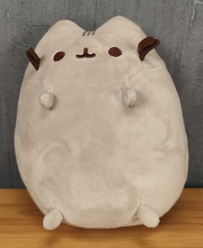 plusch katze