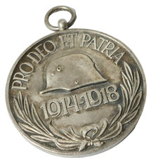 Alter Orden Abzeichen Pro Deo et Patria Ehrenzeichen Medaille medal Stahlhelm WK