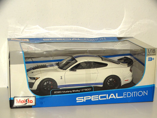 Maisto ford shelby gt 500 - 1:18,