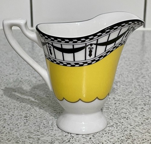 Royal worcester bone china - royal,