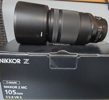 Nikon Nikkor Z 105mm F/2.8 Festbrennweite Objektiv - Neuwertig