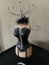 Schmuckständer, sexy Puppe