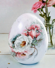 Vtg 5.75" Tall Ceramic Easter