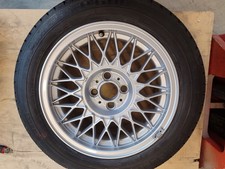 Eine original BBS BMW E30