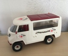Tierarztauto mit zubehör von - tierarztauto,