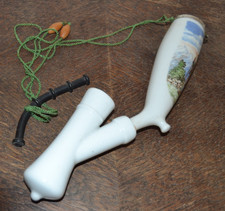 Alter Pfeifenkopf Porzellan Jagdmotiv Jäger m. Gewehr