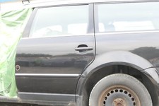 VW Passat 3B 3BG Kombi Variant Tür hinten links schwarz LC9Z magic chrom