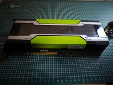 NVIDIA Tesla M40 mit 24 GB GDDR5-Speicher