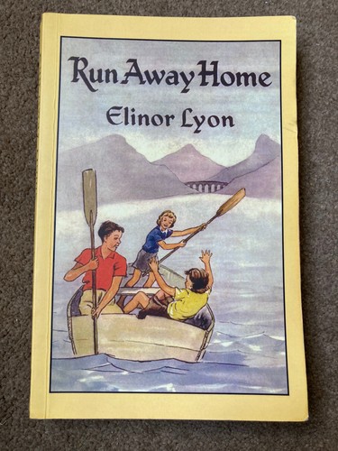 Run away home - run, by