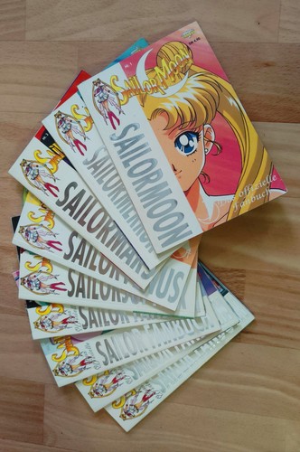 Sailor moon fanbücher - moon,
