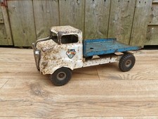 Vintage Triang Milchschwimmer Larry