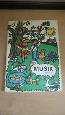 Musik Klasse 2, Schulbuch