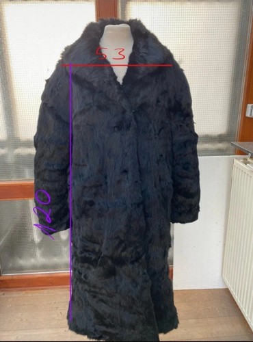 Langer schwarzer pelzmantel - schwarzer,