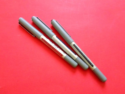 Uni ball eye - eye, ub-157