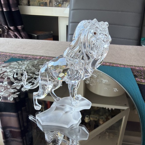 Swarovski kristall löwe top - "lÖwe",