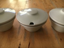 zeitlose Porzellan Suppenterrine Terrine DDR Ø 24 cm - Höhe 16 cm