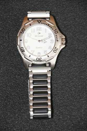 Herrenarmbanduhr von