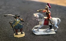 Vintage Miniatur Figuren +