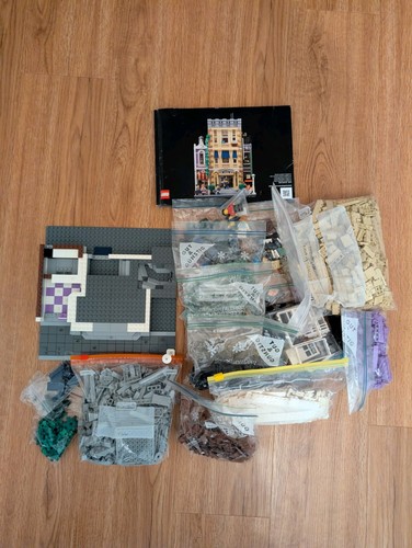 Lego icons police station - lego,